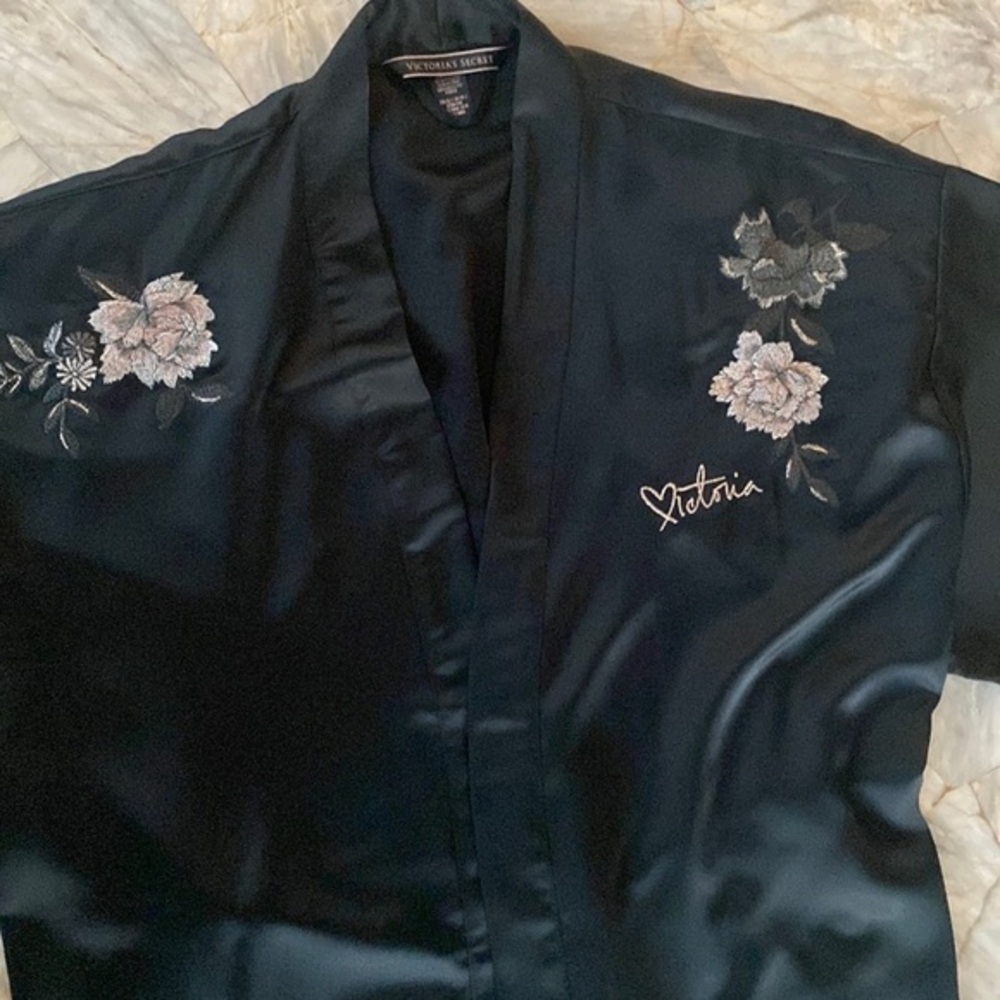Victoria’s‎ Secret Shanghai Embroider Robe XS/S - Picture 8 of 12